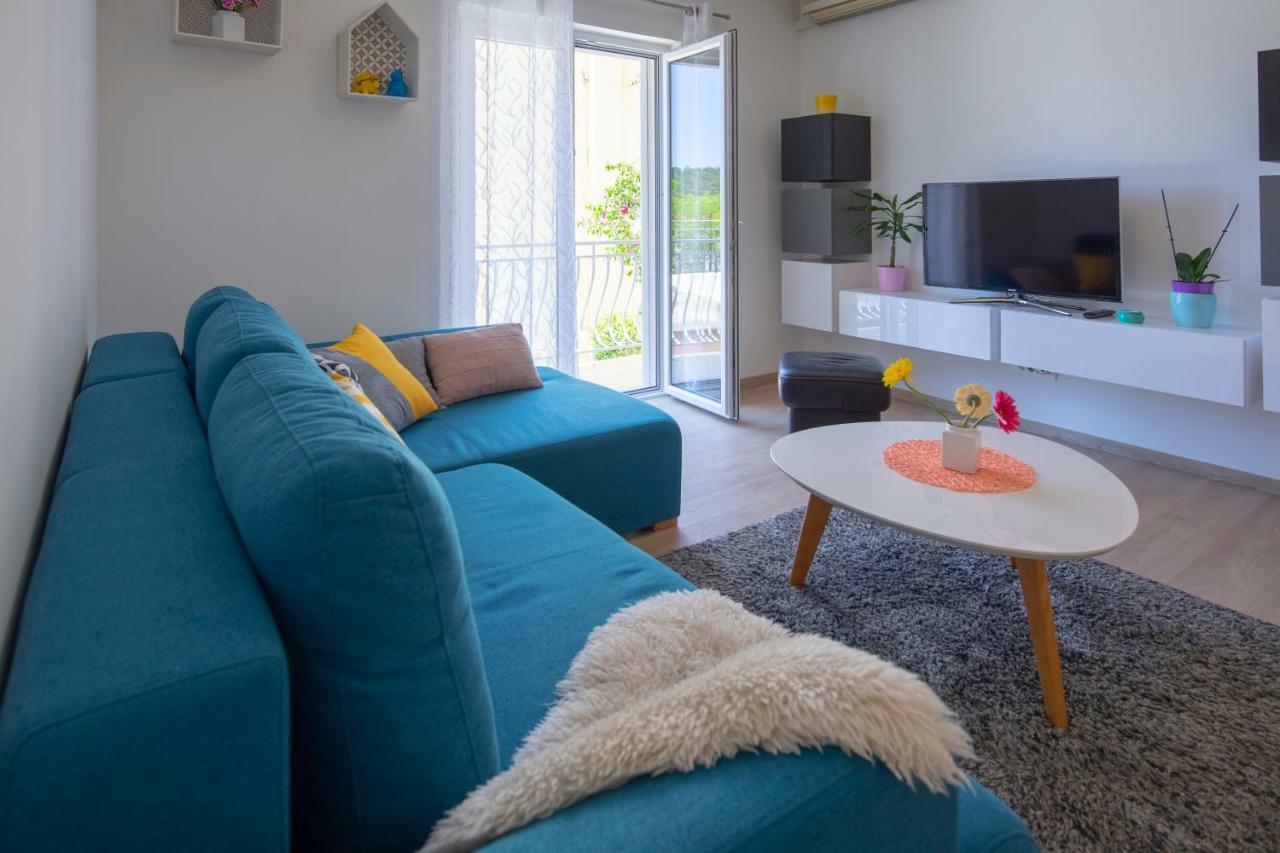 Apartman Pjero 3+2 Makarska Exterior photo