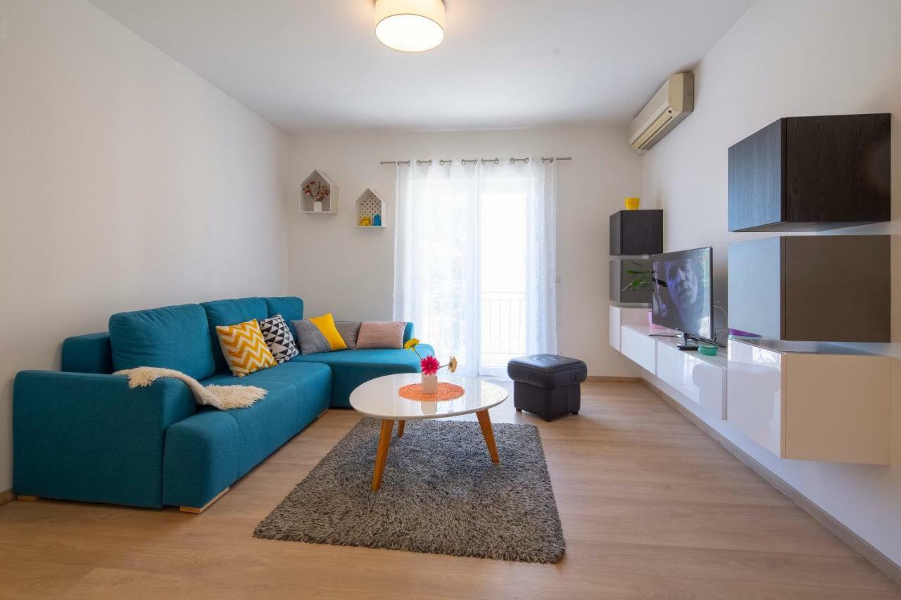 Apartman Pjero 3+2 Makarska Exterior photo